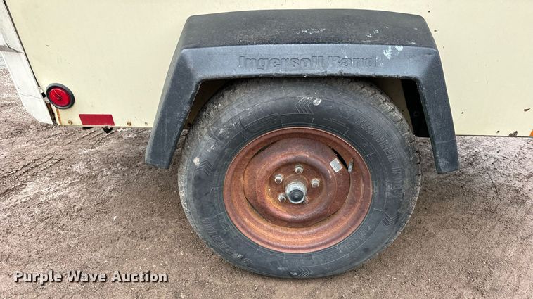 image for item DT2209 2007 Ingersoll-Rand P185WJD air compressor