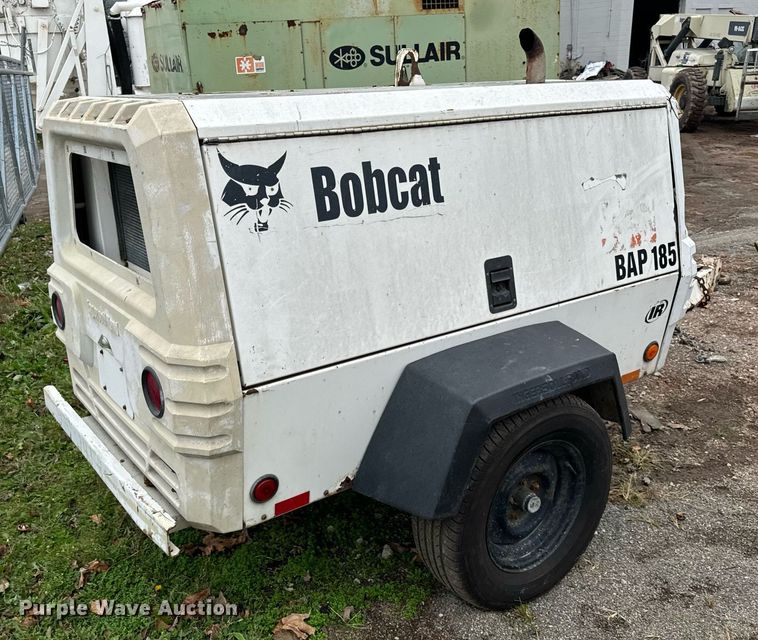 image for item DT2210 2003 Ingersoll-Rand BAP185 air compressor