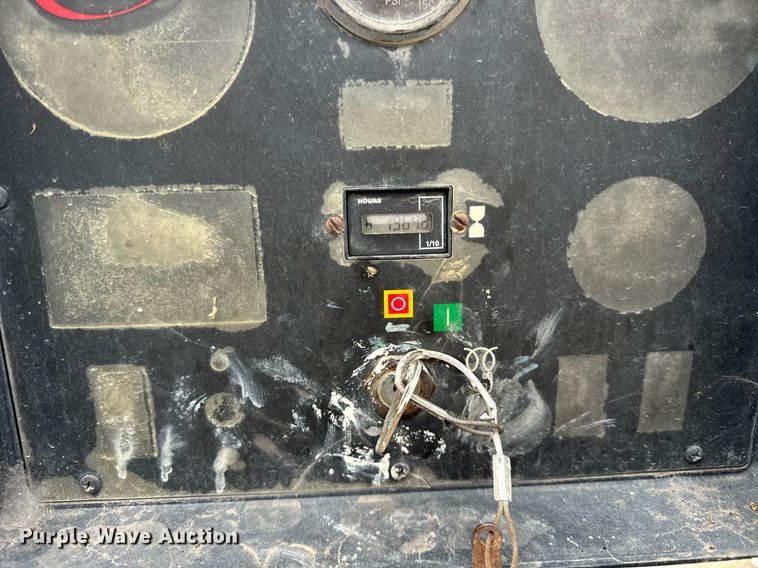 image for item DT2210 2003 Ingersoll-Rand BAP185 air compressor