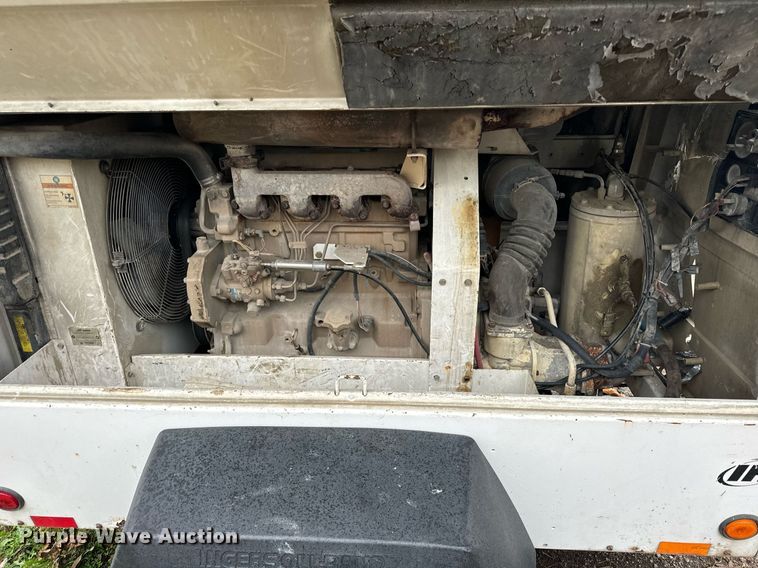 image for item DT2210 2003 Ingersoll-Rand BAP185 air compressor