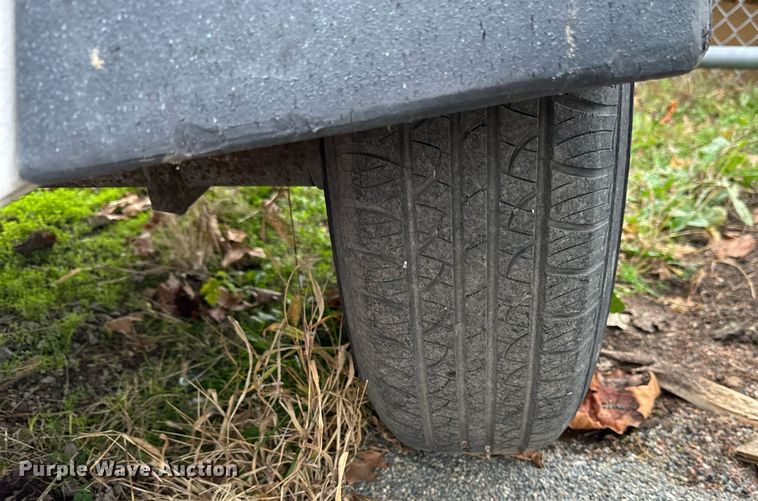 image for item DT2210 2003 Ingersoll-Rand BAP185 air compressor