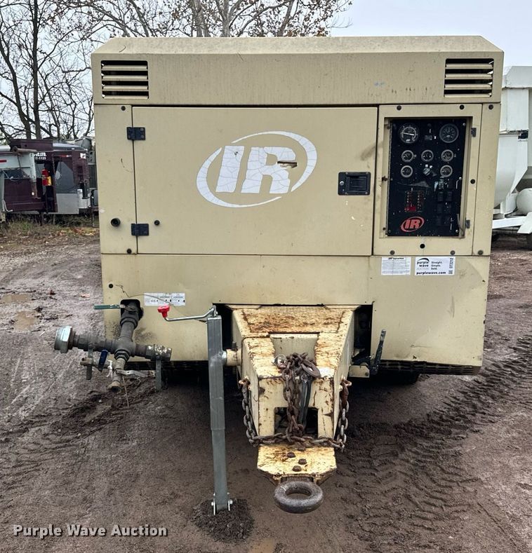 image for item DT2212 Ingersoll-Rand 915 air compressor