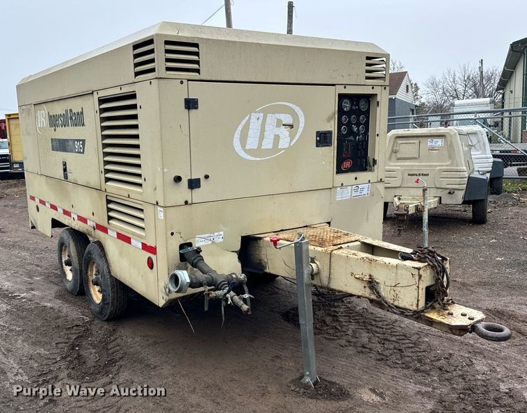 image for item DT2212 Ingersoll-Rand 915 air compressor