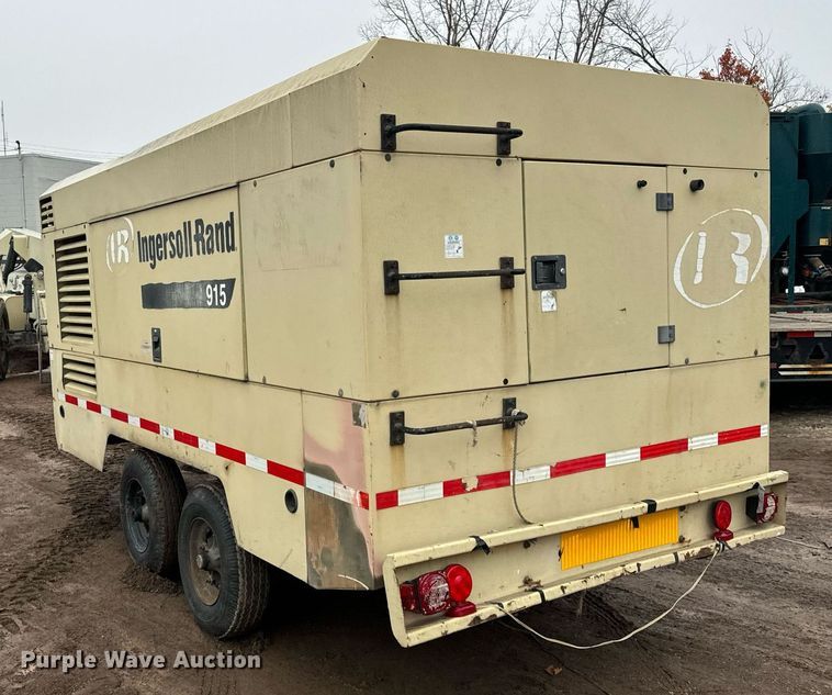 image for item DT2212 Ingersoll-Rand 915 air compressor