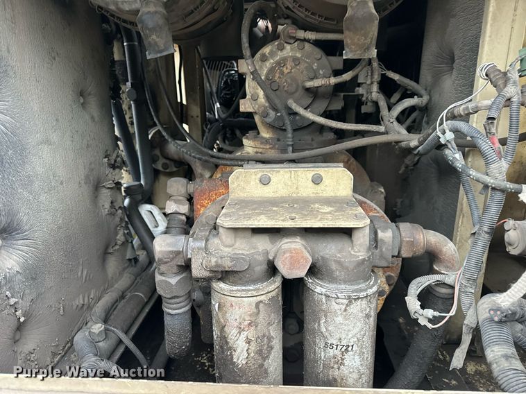 image for item DT2212 Ingersoll-Rand 915 air compressor