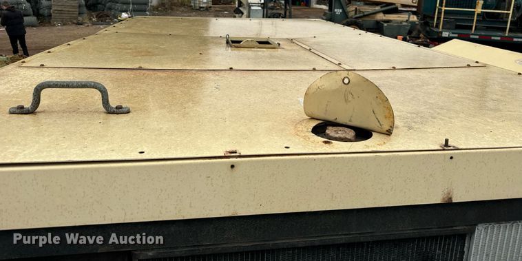 image for item DT2212 Ingersoll-Rand 915 air compressor