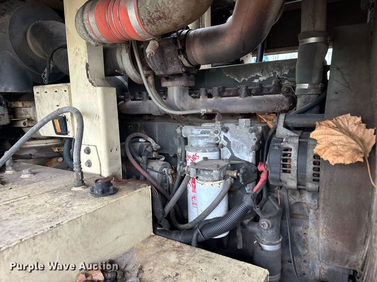 image for item DT2212 Ingersoll-Rand 915 air compressor