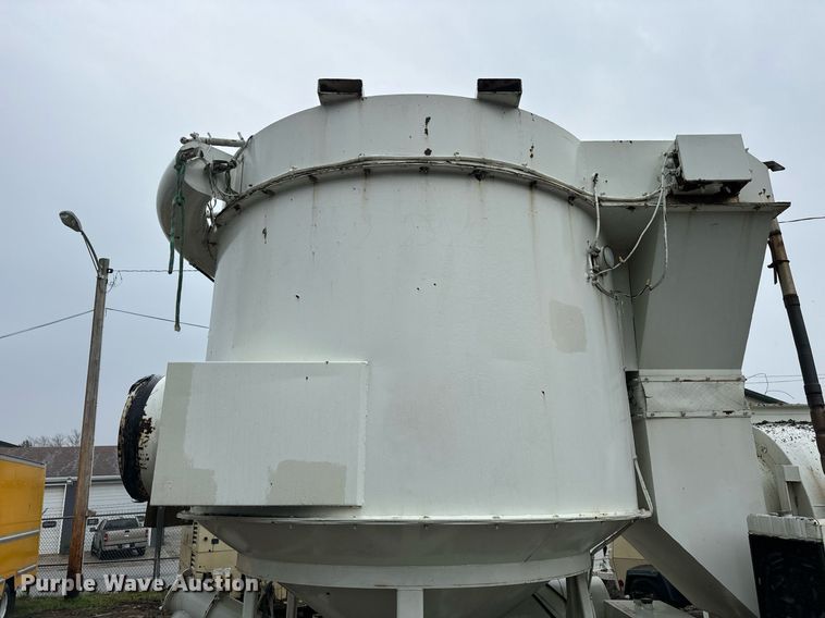 image for item DT2213 Vector Technologies Ltd. 30DC dust collector