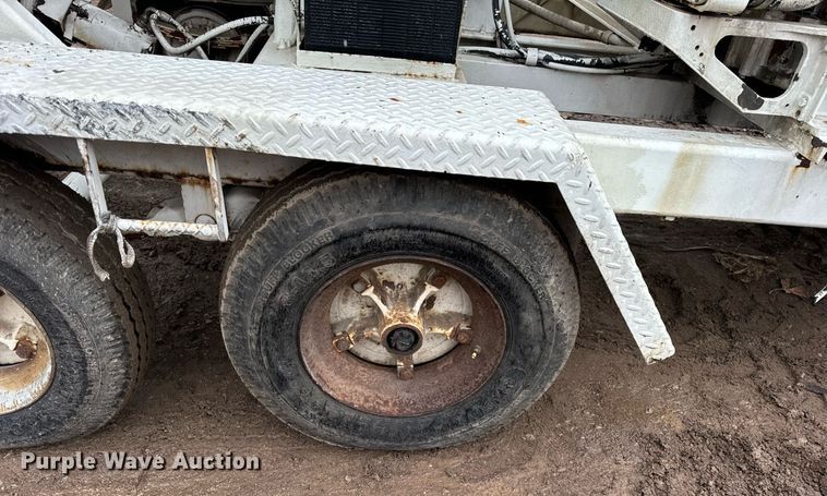 image for item DT2213 Vector Technologies Ltd. 30DC dust collector