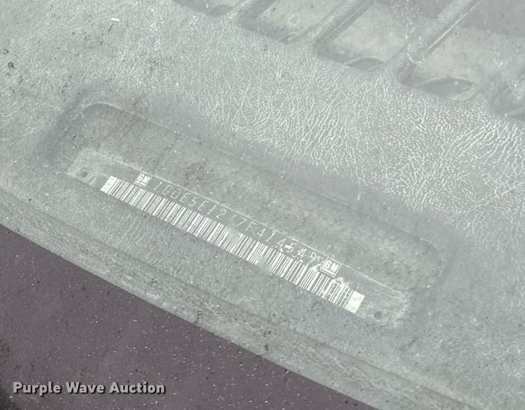 image for item DT2216 2007 GMC C5500 Crew Cab flatbed truck