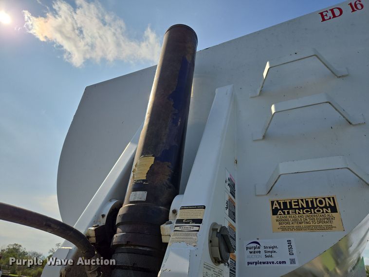 image for item DT5349 2017 Construction Specialists Trailers end dump trailer