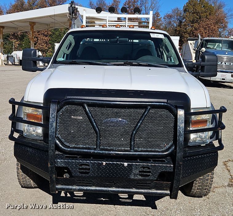 image for item DT7560 2008 Ford F450 Super Duty XL SuperCab utility / service truck