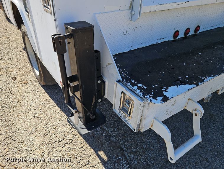 image for item DT7560 2008 Ford F450 Super Duty XL SuperCab utility / service truck