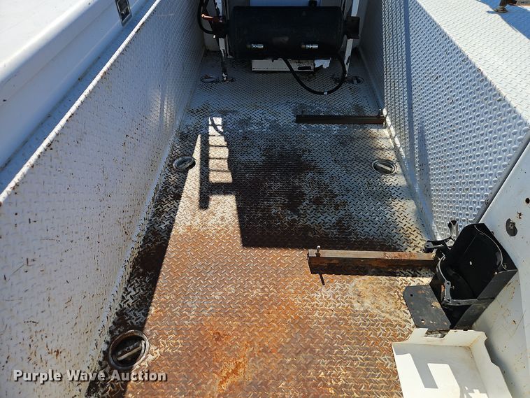 image for item DT7560 2008 Ford F450 Super Duty XL SuperCab utility / service truck