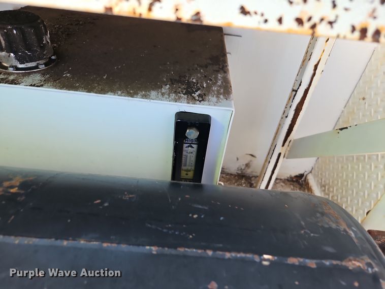 image for item DT7560 2008 Ford F450 Super Duty XL SuperCab utility / service truck