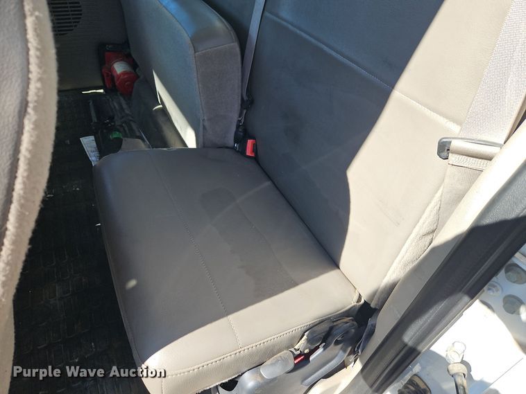 image for item DT7560 2008 Ford F450 Super Duty XL SuperCab utility / service truck