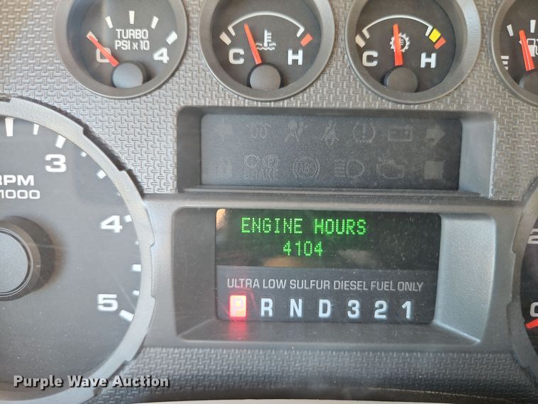 image for item DT7560 2008 Ford F450 Super Duty XL SuperCab utility / service truck