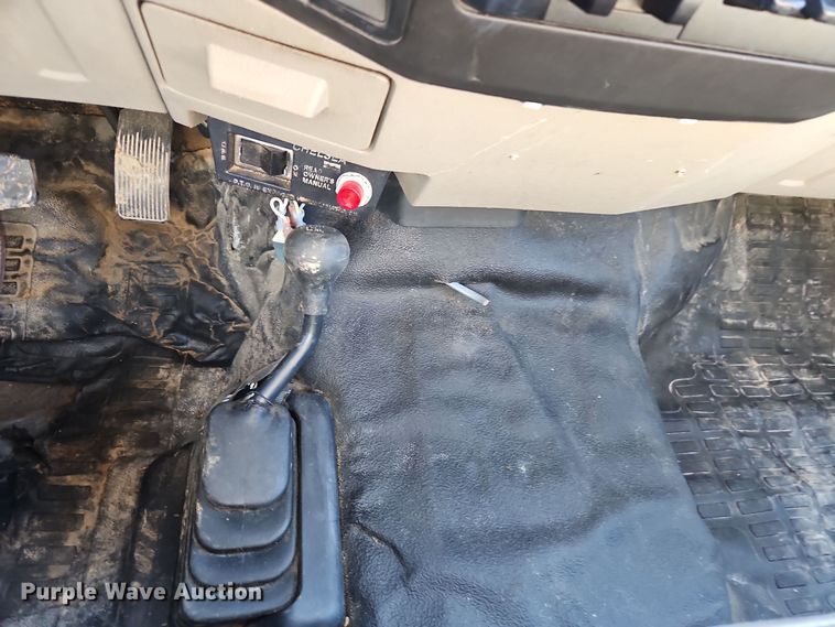 image for item DT7560 2008 Ford F450 Super Duty XL SuperCab utility / service truck