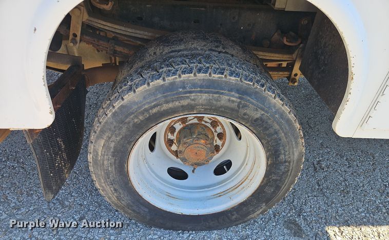 image for item DT7560 2008 Ford F450 Super Duty XL SuperCab utility / service truck