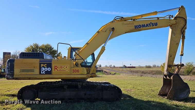 image for item DT7562 2007 Komatsu PC300LC-8 excavator