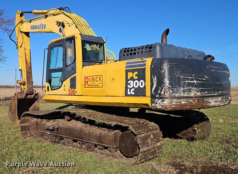 image for item DT7562 2007 Komatsu PC300LC-8 excavator