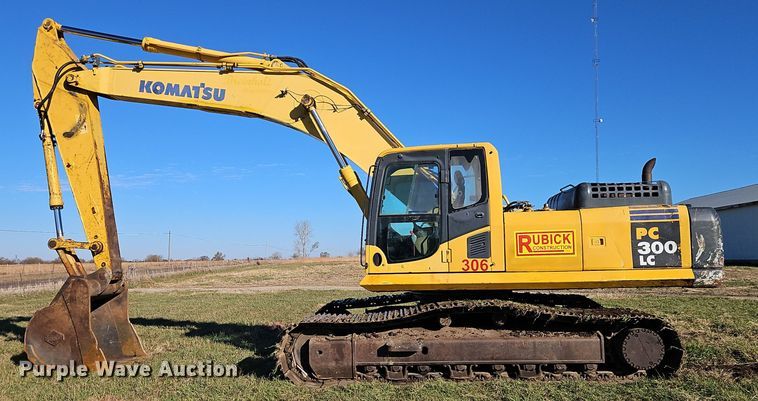 image for item DT7562 2007 Komatsu PC300LC-8 excavator