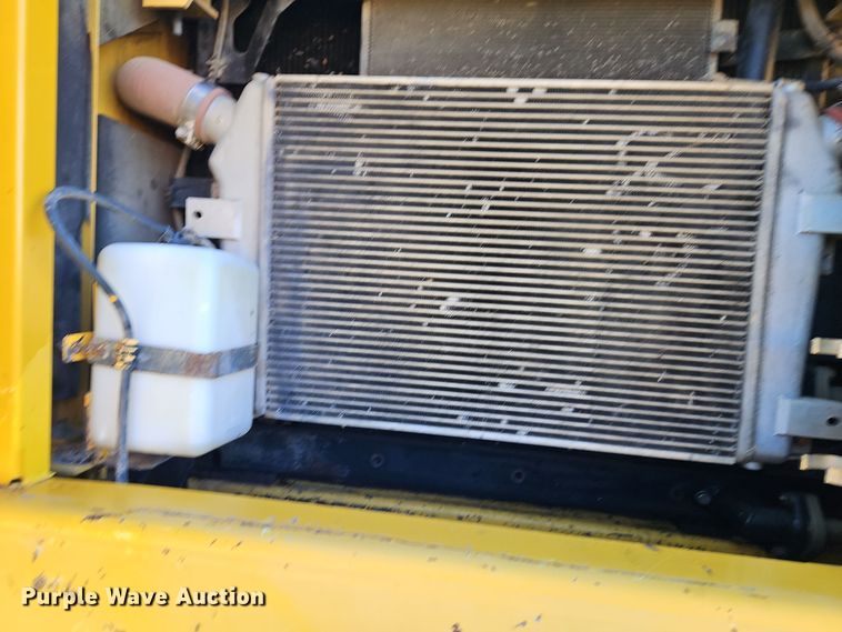 image for item DT7562 2007 Komatsu PC300LC-8 excavator