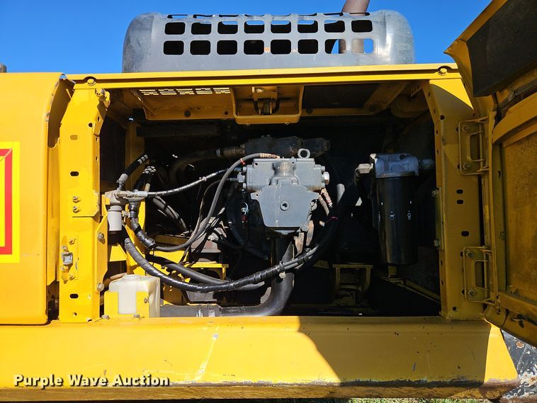 image for item DT7562 2007 Komatsu PC300LC-8 excavator