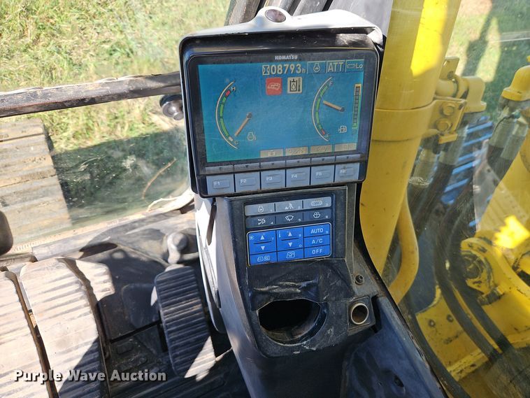 image for item DT7562 2007 Komatsu PC300LC-8 excavator