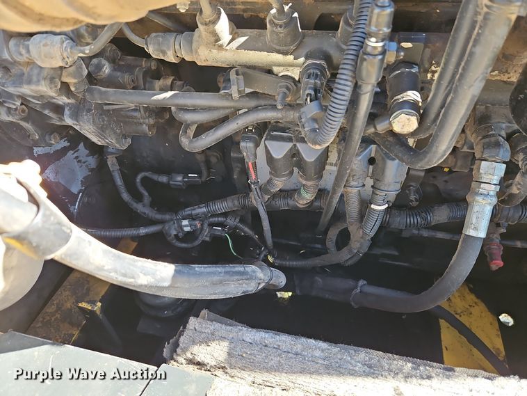 image for item DT7562 2007 Komatsu PC300LC-8 excavator