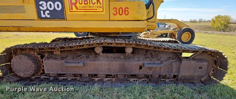 image for item DT7562 2007 Komatsu PC300LC-8 excavator
