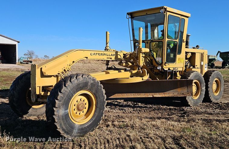 image for item DT7564 1985 Caterpillar 120G motor grader