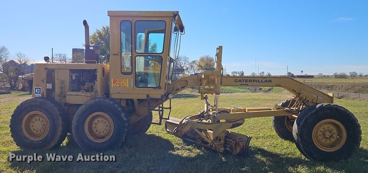 image for item DT7564 1985 Caterpillar 120G motor grader