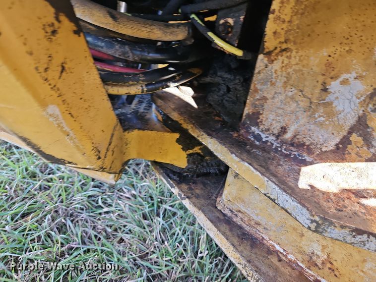image for item DT7564 1985 Caterpillar 120G motor grader