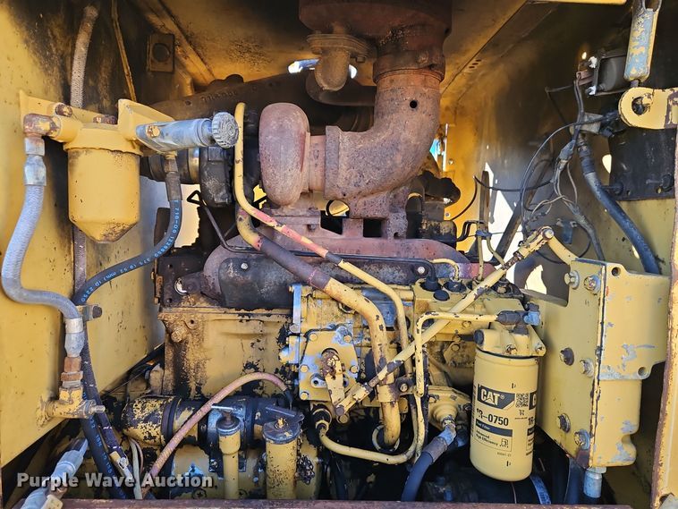 image for item DT7564 1985 Caterpillar 120G motor grader