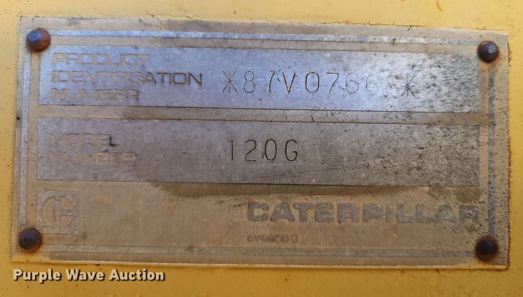 image for item DT7564 1985 Caterpillar 120G motor grader