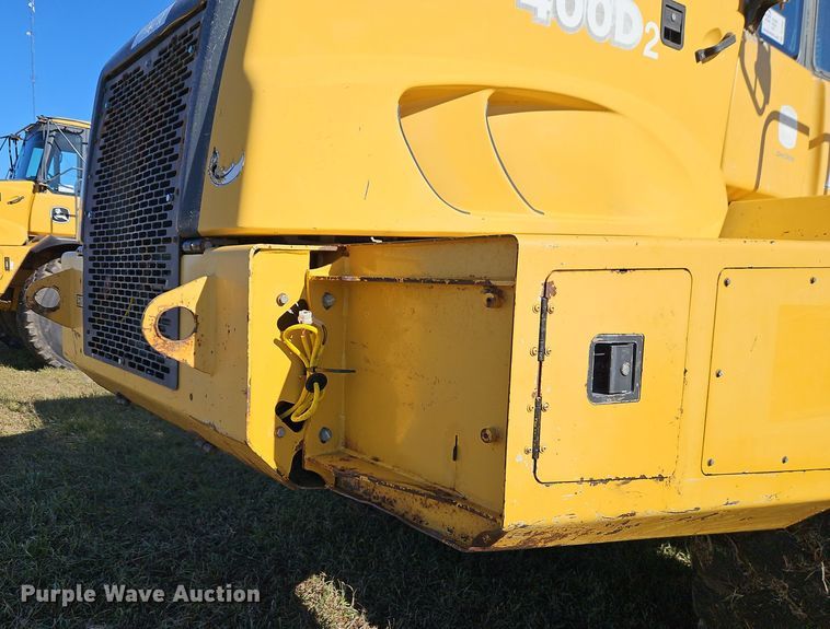 image for item DT7567 2006 John Deere 400D haul truck