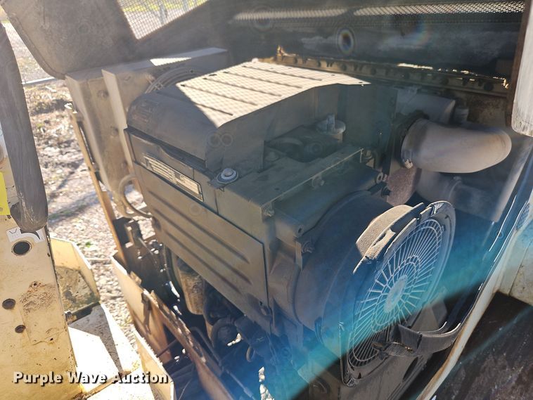 image for item DT7571 1999 Ingersoll-Rand DD-32 double drum vibratory roller