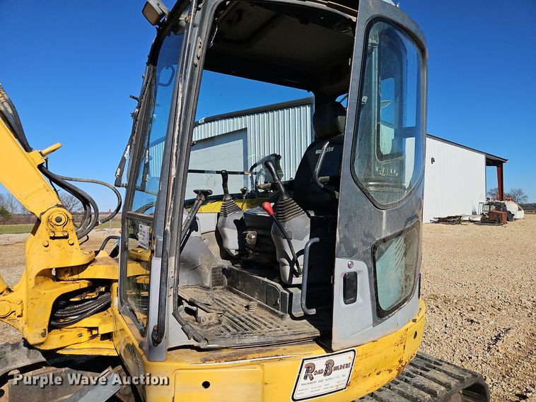 image for item DT7574 2008 Komatsu PC78MR-6 mini excavator