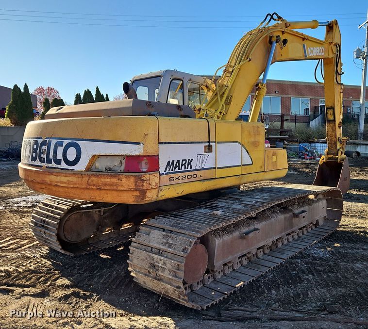 image for item DT7575 1998 Kobelco SK200LC MARK IV excavator