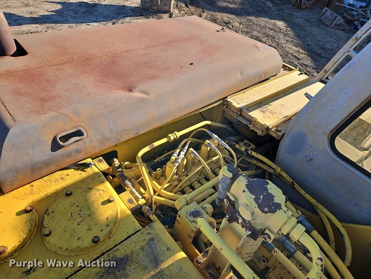 image for item DT7575 1998 Kobelco SK200LC MARK IV excavator