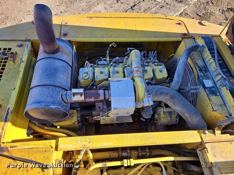 image for item DT7575 1998 Kobelco SK200LC MARK IV excavator