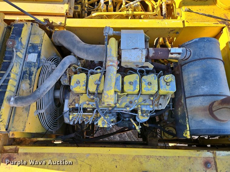image for item DT7575 1998 Kobelco SK200LC MARK IV excavator