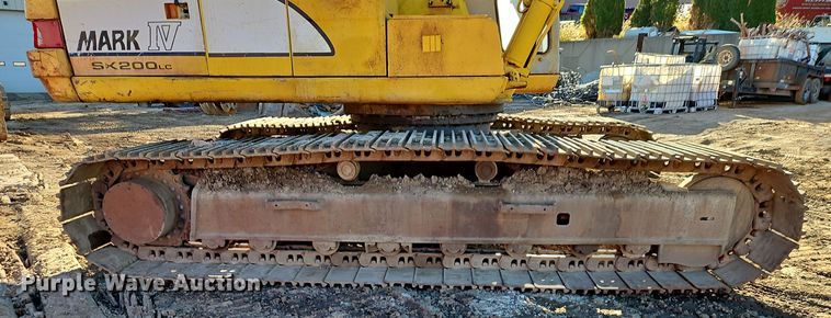 image for item DT7575 1998 Kobelco SK200LC MARK IV excavator