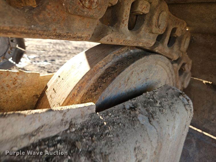 image for item DT7575 1998 Kobelco SK200LC MARK IV excavator