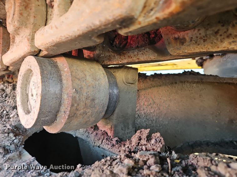 image for item DT7575 1998 Kobelco SK200LC MARK IV excavator