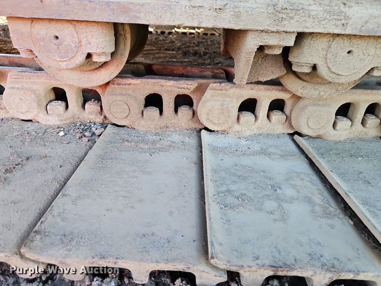 image for item DT7575 1998 Kobelco SK200LC MARK IV excavator