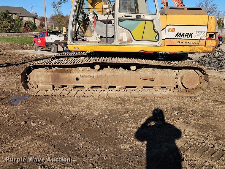 image for item DT7575 1998 Kobelco SK200LC MARK IV excavator