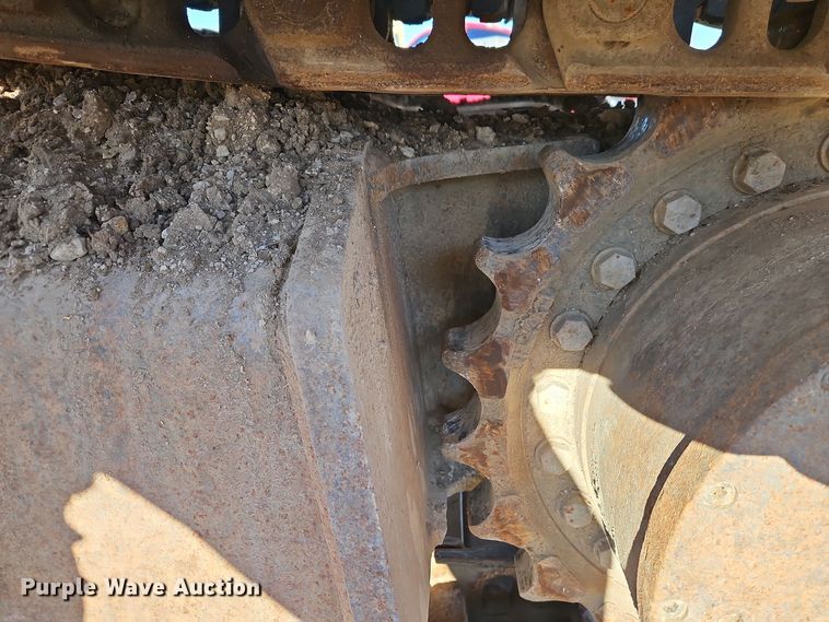 image for item DT7575 1998 Kobelco SK200LC MARK IV excavator