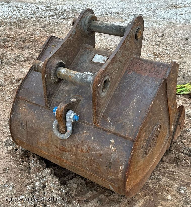 image for item DU9615 Geith excavator bucket